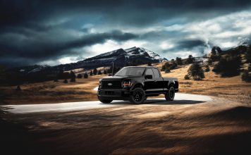 Ford’un Sıra dışı F-150 Serisi, Yeni STX Modeliyle Gücüne Güç Katıyor