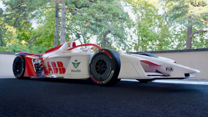 2026_10_bridgestone_formula_e_worldpremiere_1